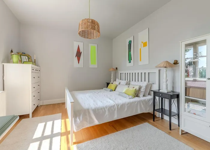 Holiday home Giselle *