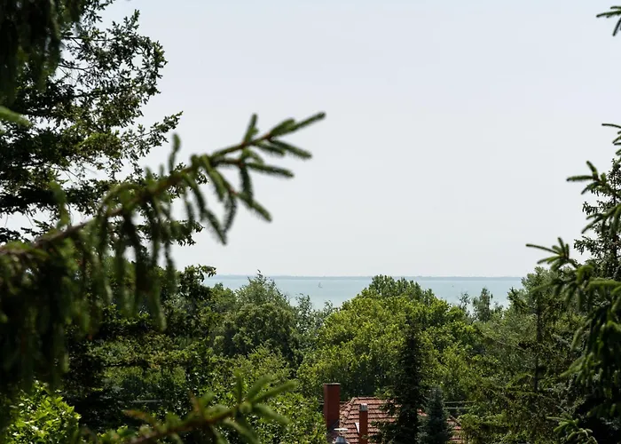 Giselle Balatonalmadi